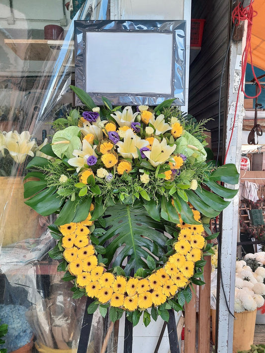 西式花圈-f08|白事花牌|帛事花籃・帛事花牌 即日送達|九龍帛事花店