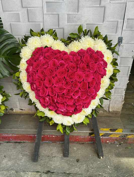 心形花牌-h08|帛事花籃・帛事花牌 即日送達|九龍帛事花店