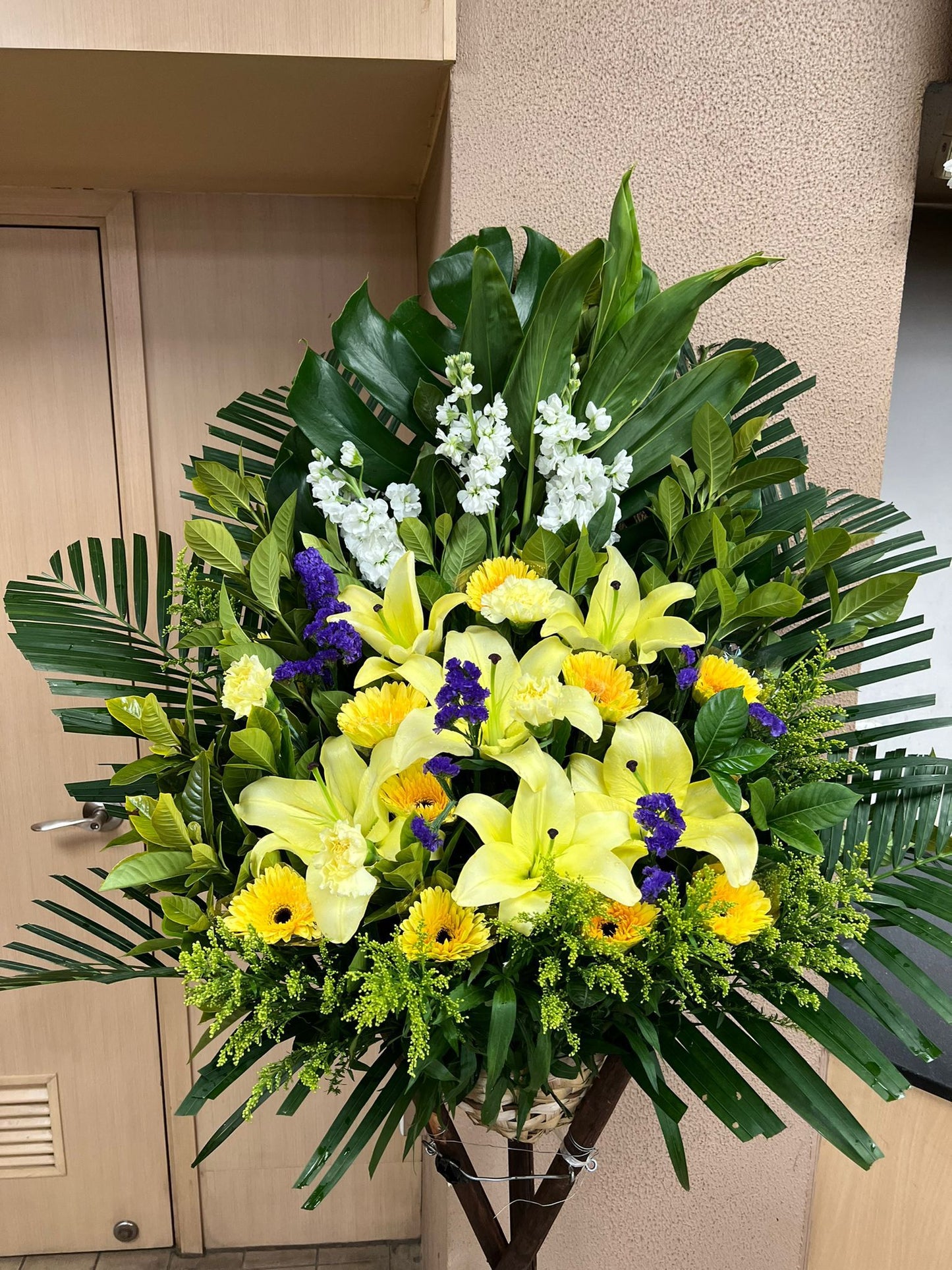 帛事花籃-a21 ｜帛事花籃｜帛事花牌・帛事花圈・帛事花店 即日送達｜九龍帛事花店